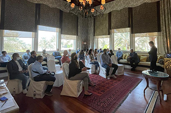 President Warrak meets with UOB alumni in Dubai